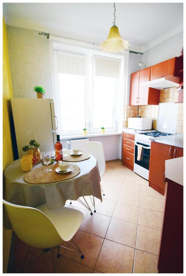 Color24 Apartament VI Stalowa Wola Luaran gambar