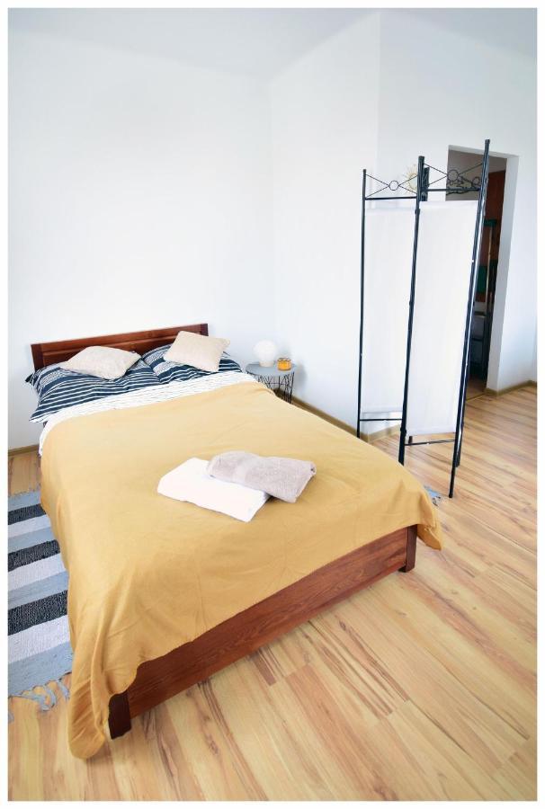 Color24 Apartament VI Stalowa Wola Luaran gambar