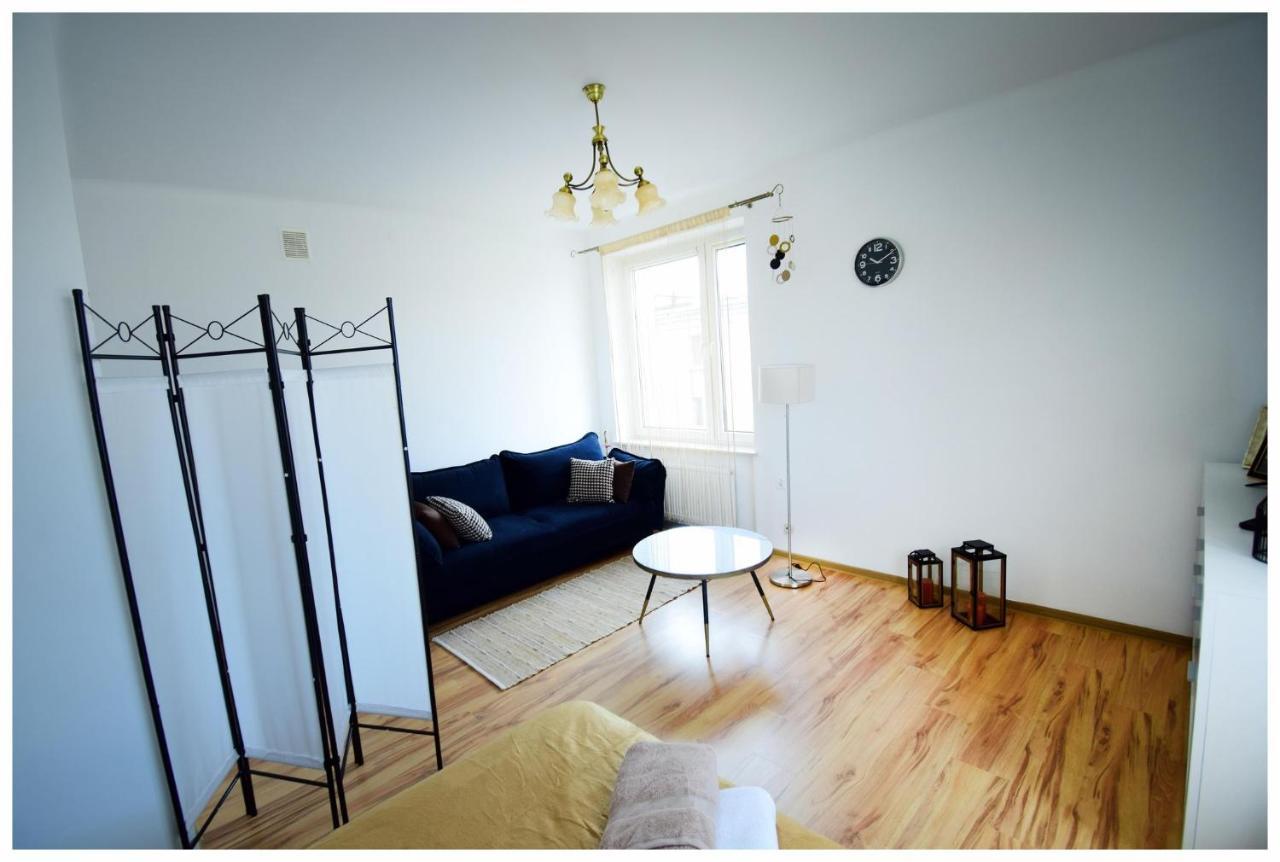 Color24 Apartament VI Stalowa Wola Luaran gambar